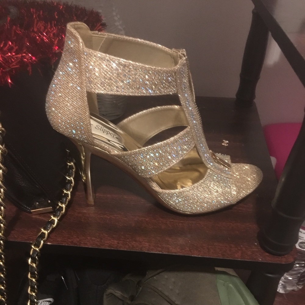 3 inch heel sandals
